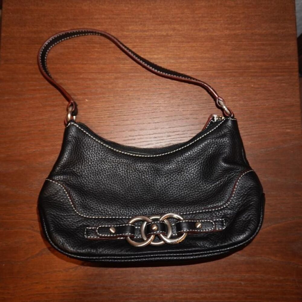 Wilsons-leather Women's Black shoulder bag